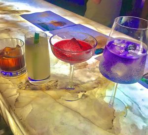 Quatro drinks com nomes de artistas renomados: Ohtake, Mabe, Volpi e Malfatti no Living Lounge Bar & Sushi